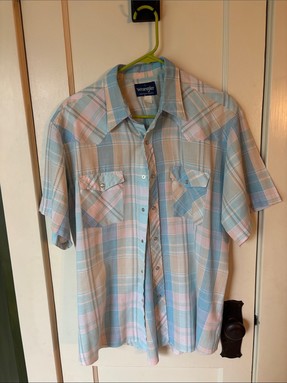 Vintage Wrangler Button Up